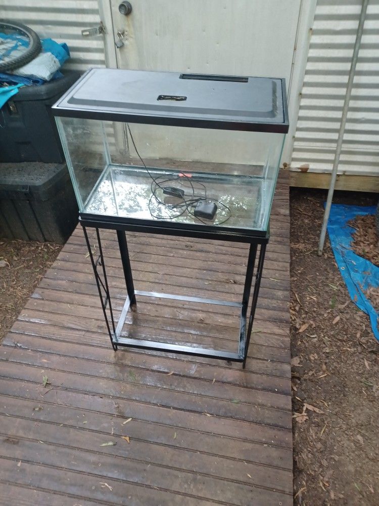 10 Gal Aquarium