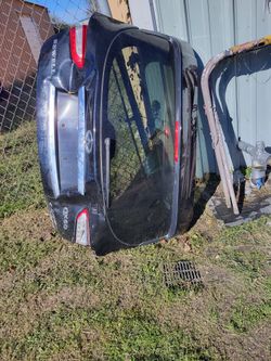 2013 Infinity Qx60 Tailgate Glass.