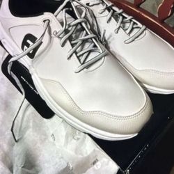 BRAND NEW FOOTJOY GOLF SHOES 9.5