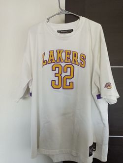 Lakers magic Johnson #32 shirt xxl brand new