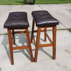 3, 26-inch Barstools