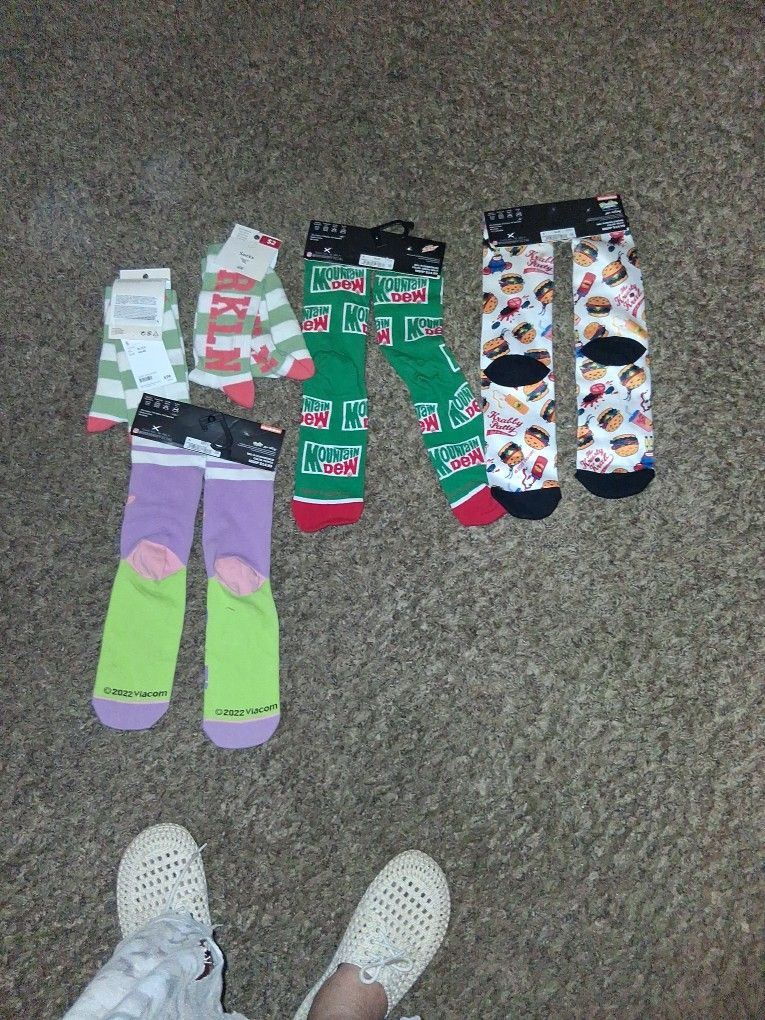 Brand new Socks Pick up.
Only