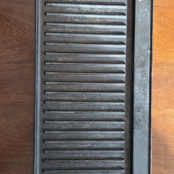 Cabelas Cast Iron Grill/skillet