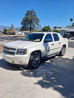 2012 Chevy Avalanche 4X4