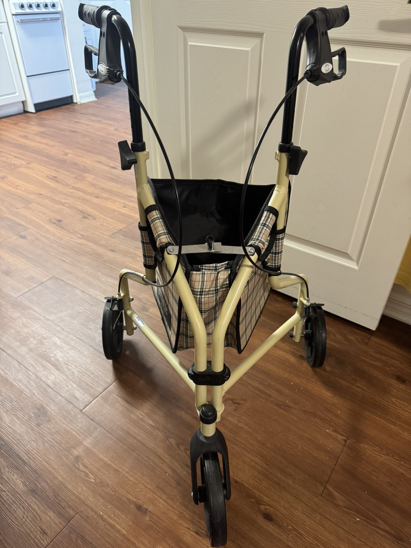 Drive Winnie Lite Supreme 3 Walker