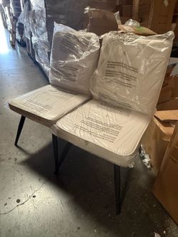 Set of 2 dining chairs