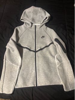 Kid’s xl Nike tech