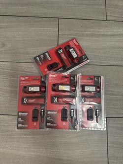 Milwaukee 600 lumens Head Lights