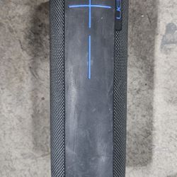 UE MEGABOOM Bluetooth Speaker