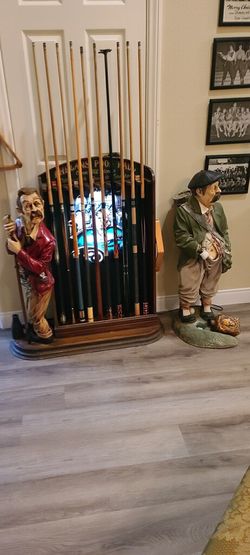Pool Player Cue Rack Statue 