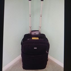 Think Tank Airport Security V 2.0 Roller Bag Camera Luggage Pack Carry-on TSA Compliant