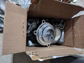 Mustang Water Pump (Like New)