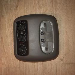 99-07 Tahoe Interior Light