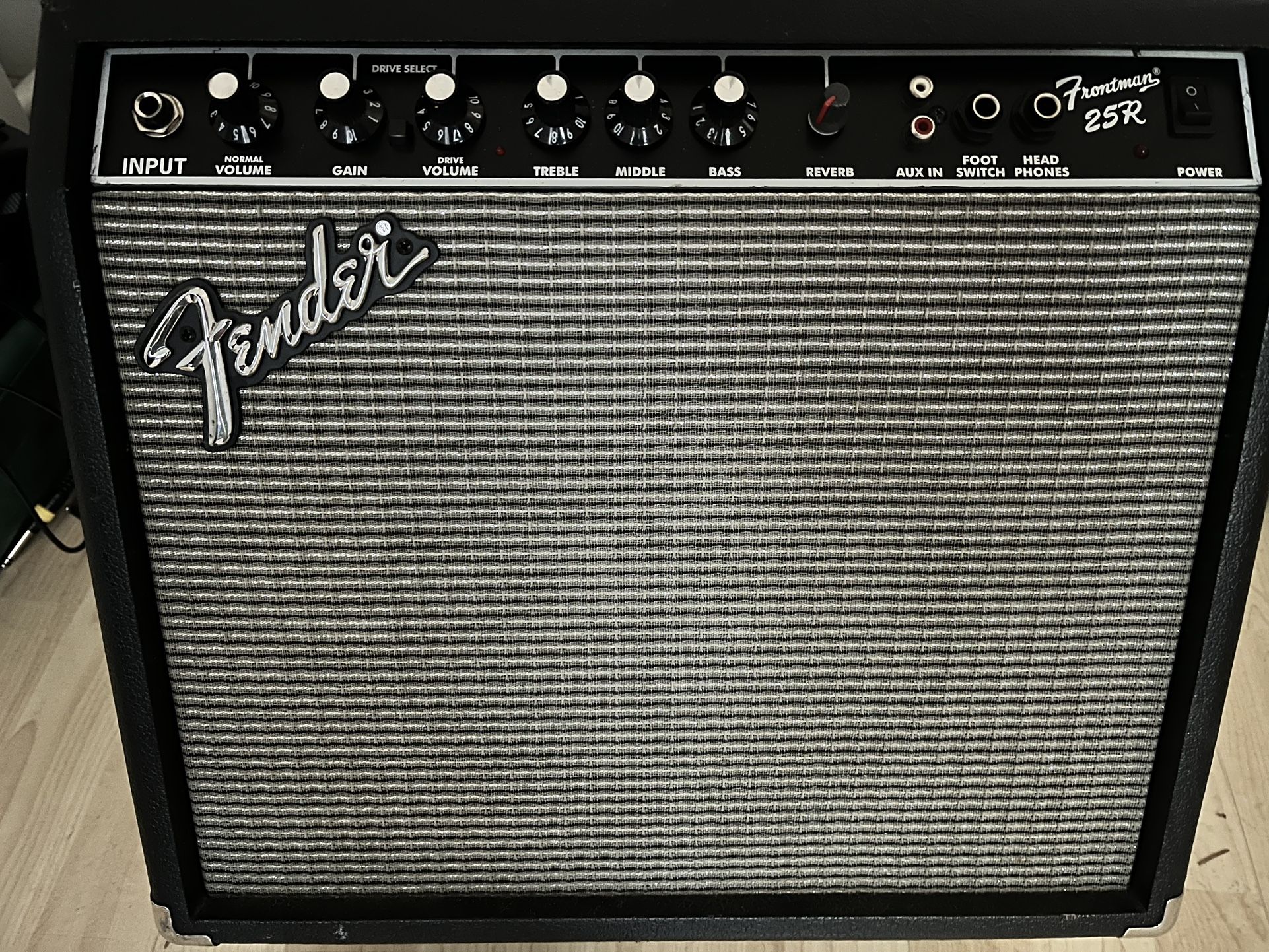 Fender Frontman 25r Amp W/reverb