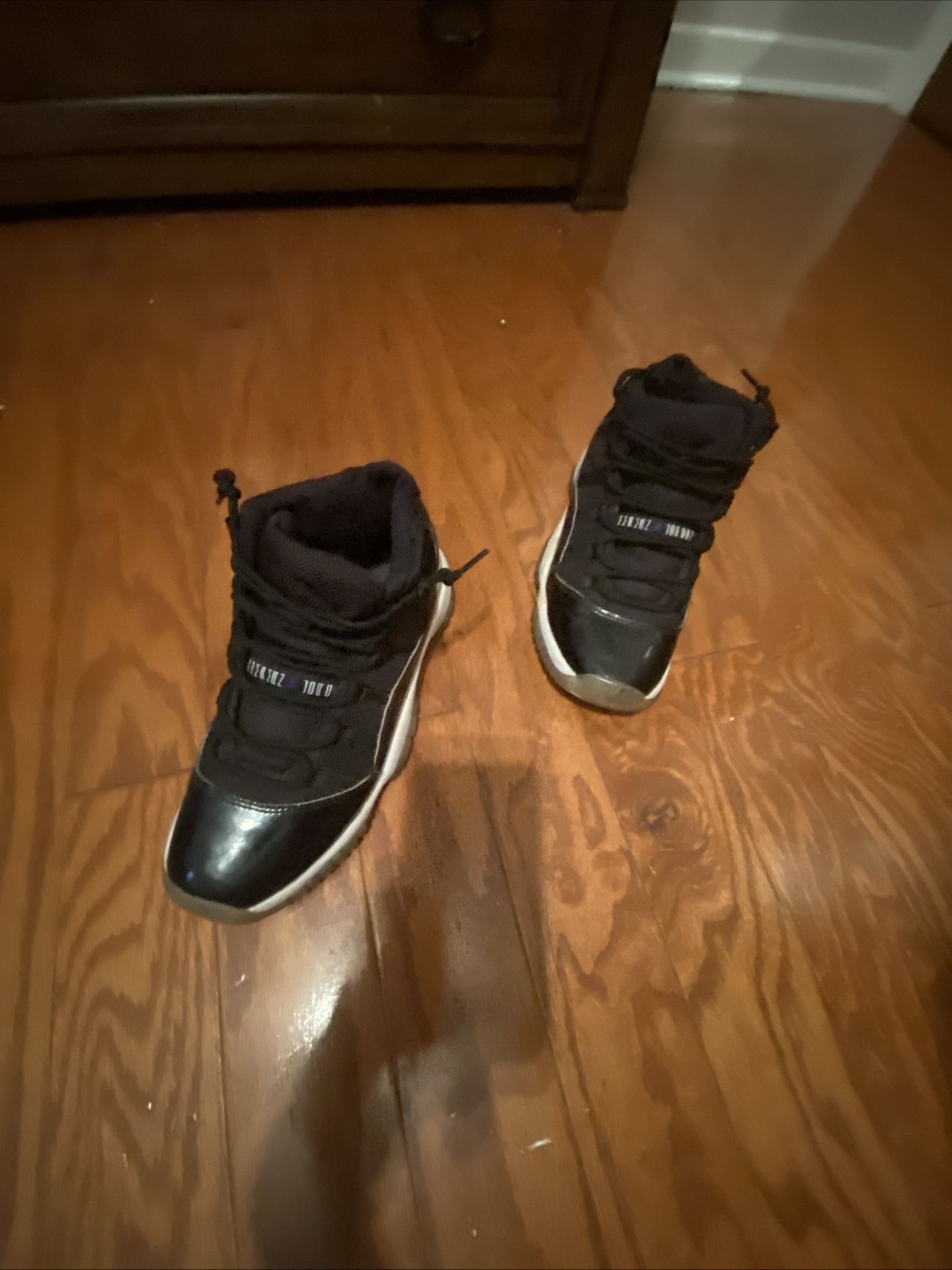 Jordan 11 Spacejam Size 3y