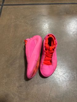 Harden Vol. 8 "Flamingo Pink" basketball shoe