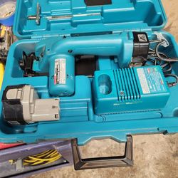 Makita Saw