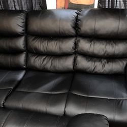 Black Reclining Couch 