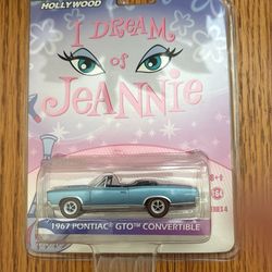 Green light I Dream Of Jeannie Pontiac 1967