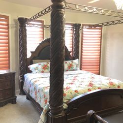 4 Pc North shore Bedroom Set