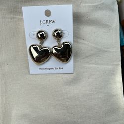 J Crew Gold Dangle Heart Earrings NWT Brand New Valentines Day