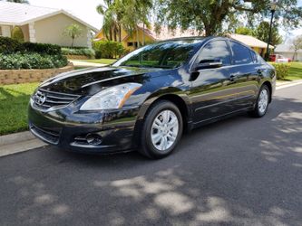 2010 NISSAN ALTIMA 94000 miles FINANCING AVAILABLE!