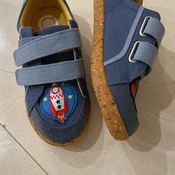 Livie And Luca Kids Shoes Size 2Y Brand New Open Box