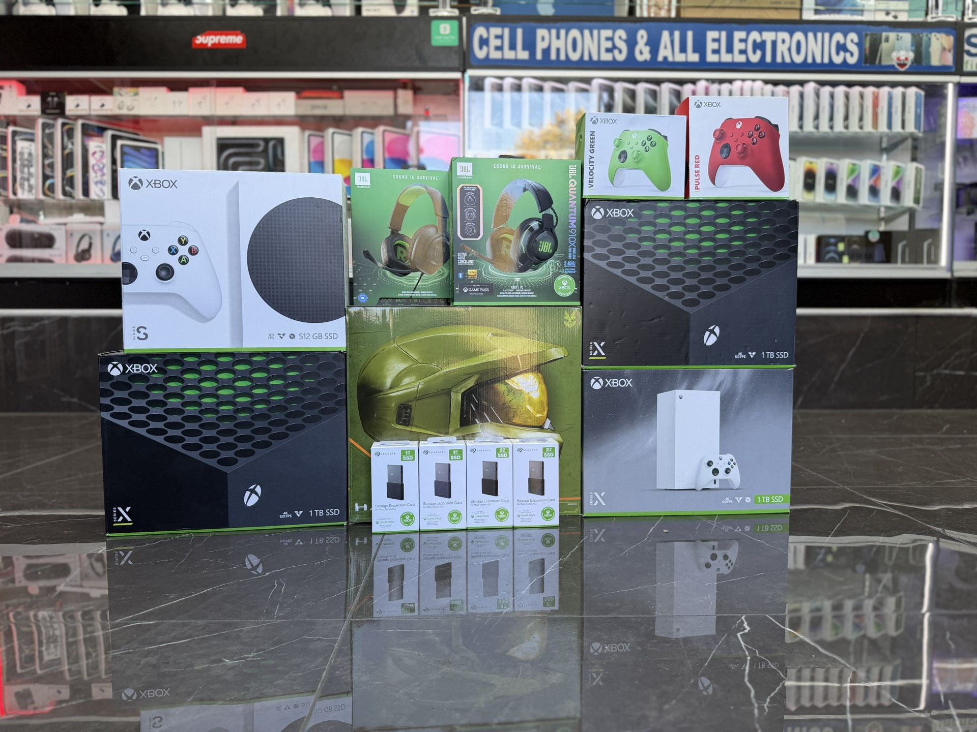 Xbox Series X Bundles Available (Free Headset With Purchase, Just Show This Post! ((Take It Home In Payments/ llévatelo a casa en pagos)