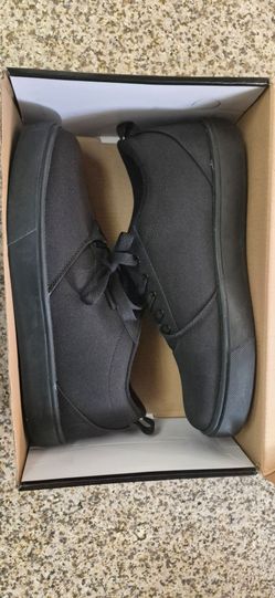 Black heelys Size 12