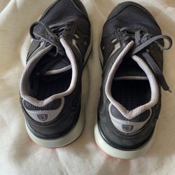 Joya Waikiki Black Walking Sneakers Switzerland For Women Size 7