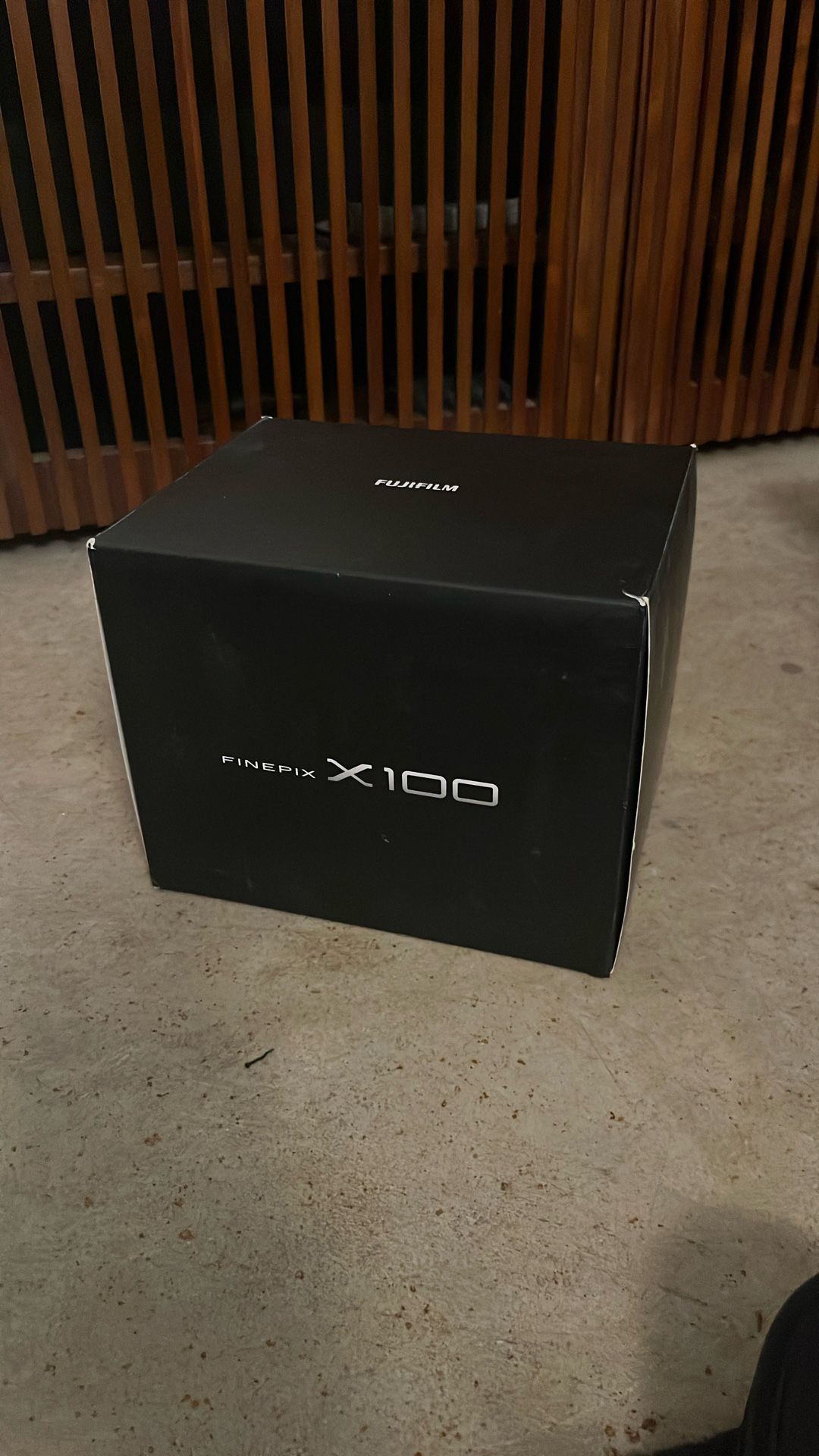 Fujifilm X100 - Great condition 