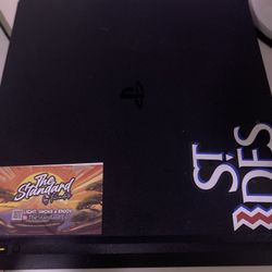 PS4 1 Tb With Control & Cod Infinite Warfare 