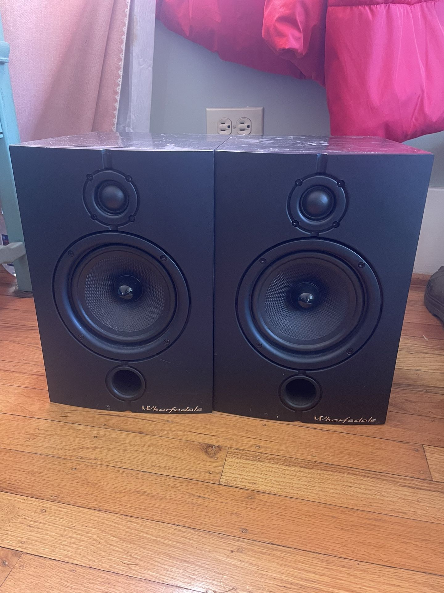 Wharfedale Diamond 8.1 Pro-Active Monitors