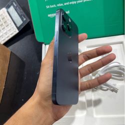 iPhone 15 Pro Max 256 GB blue titanium unlocked