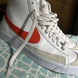 Nike Blazers Size 7y