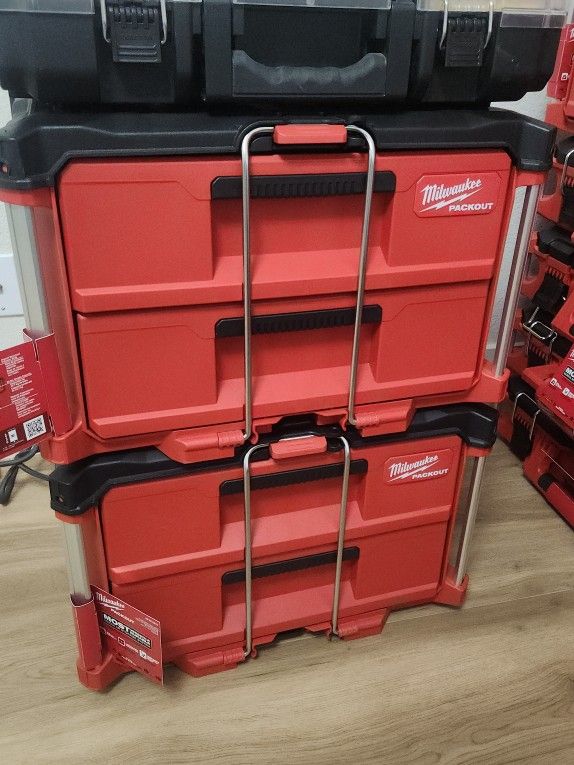 Milwaukee PACKOUT 22 in. 2-Drawer Tool Box with Metal Reinforced Corners