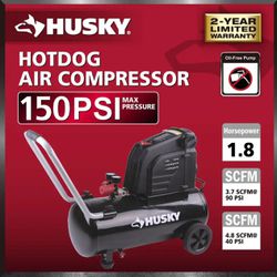 Husky 8 Gallon Air Compressor Brand New 140