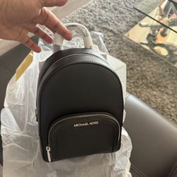 Pretty Michael Kors Bag Pack ! Brand New With Original  Packing !  