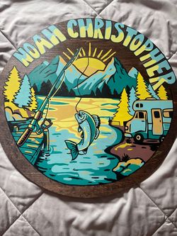 Custom name signs, door signs, or just wall decor!!