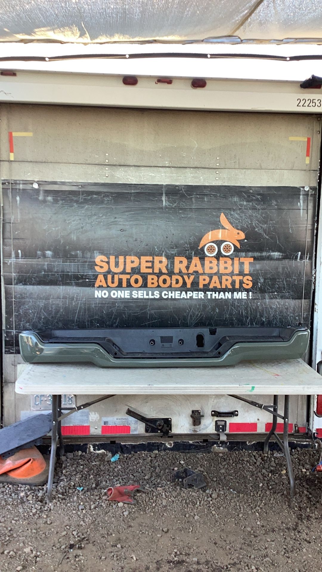 2025 Ram Bumper Rear W/sensor OEM ORIGINAL 💥🐰SUPER NICE💥🐰2026