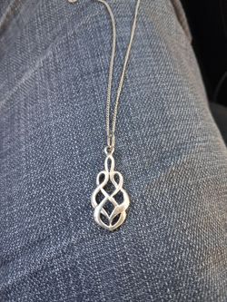 Vintage necklace autograph...