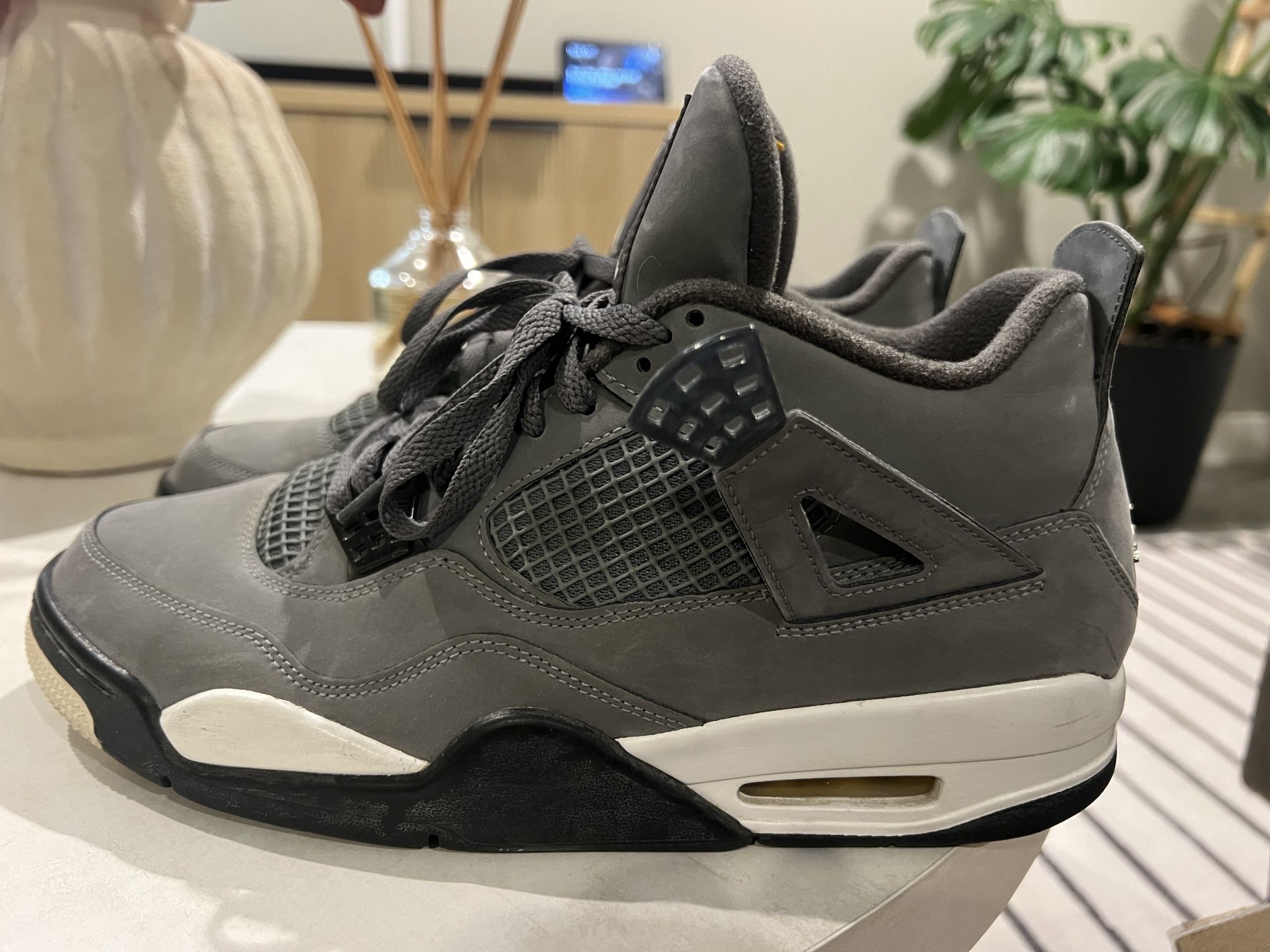 Jordan 4 $100 (broken Strap On Left Shoes)