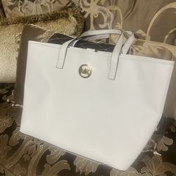 Micheal Kors Purse