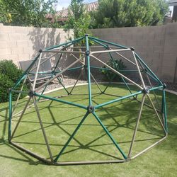 Outdoor Climbing Dome 
