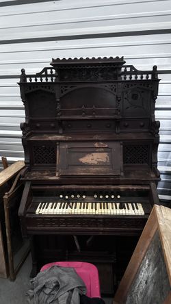Antique Pump Organ