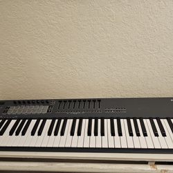 Novation FLKey 61 MIDI Keyboard