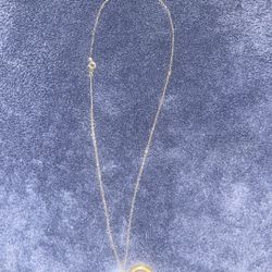 Selling a Swarovski Chain New 