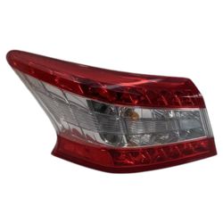 2013 2015 NISSAN SENTRA LEFT SIDE TAIL LIGHT OEM