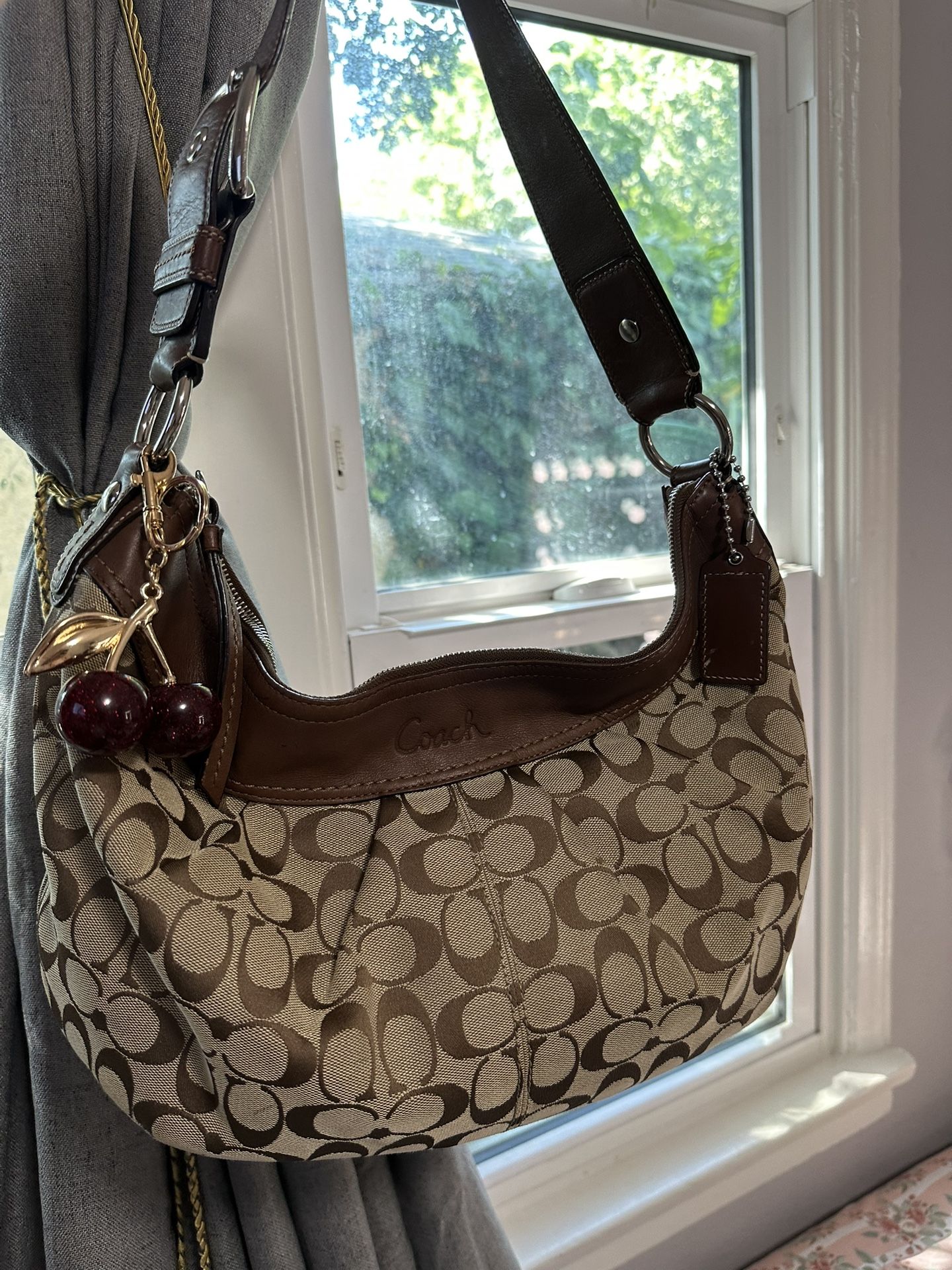 Coach Shoulder Bag