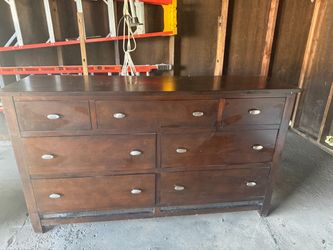 Merlot Bedroom Set